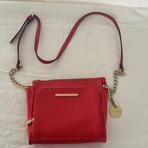Steve Madden Vibrant Red Crossbody Bag with Gold Chain